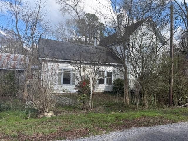 3 bedroom, 2 bathroom, 2,482 sq ft single family residence for sale at 111 Summer Street, Adairsville, GA 30103 — photo 3