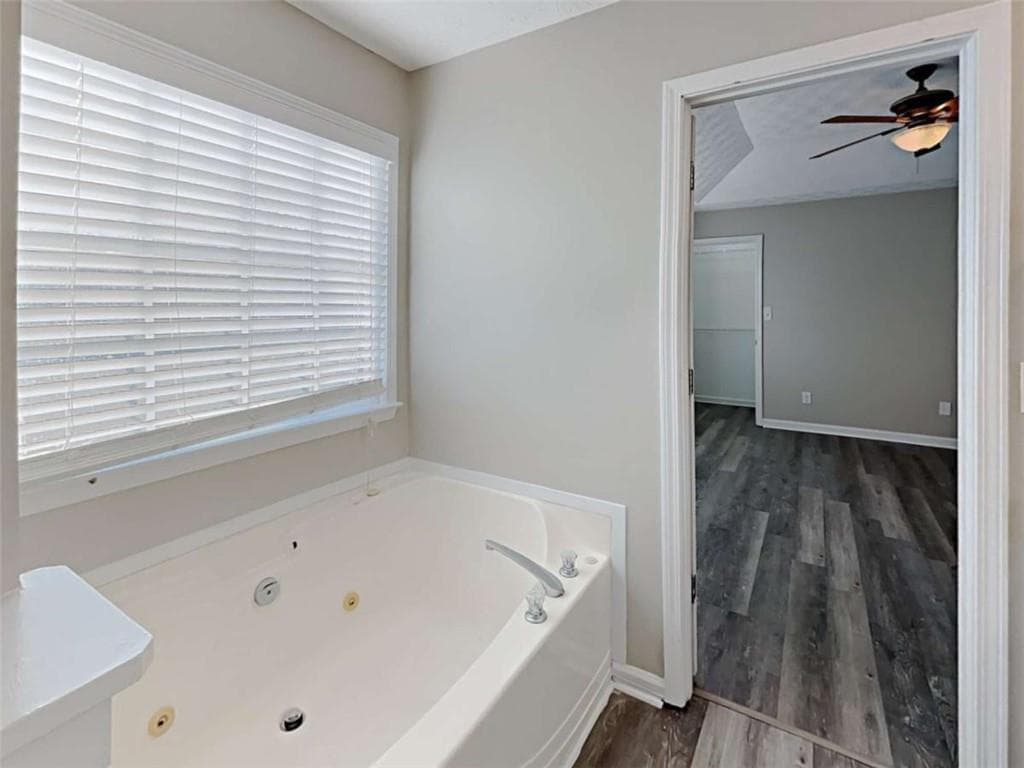 4 bedroom, 3 bathroom, 2,911 sq ft single family residence for sale at 252 Bridge Place, Douglasville, GA 30134 — photo 8