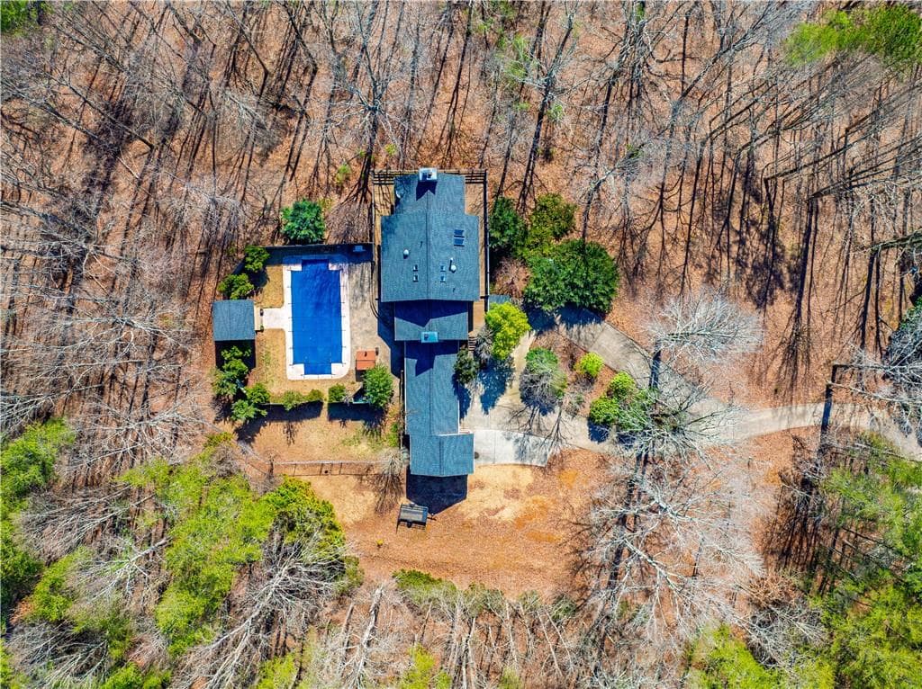 2 bedroom, 3 bathroom, 1,821 sq ft single family residence for sale at 110 Rathgeb Trail, Jasper, GA 30143 — photo 3