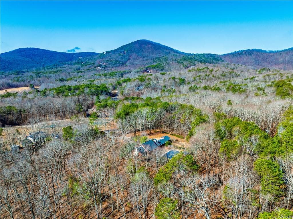 2 bedroom, 3 bathroom, 1,821 sq ft single family residence for sale at 110 Rathgeb Trail, Jasper, GA 30143 — photo 8