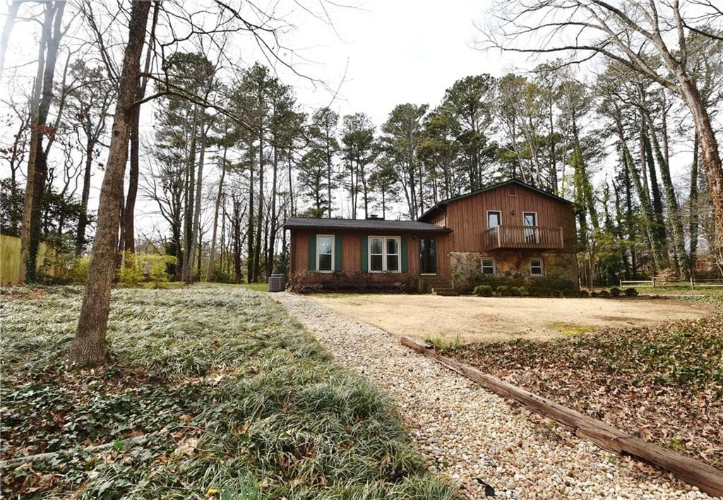 3515 Creek Court, Marietta, GA 30062 — most recent listing photo