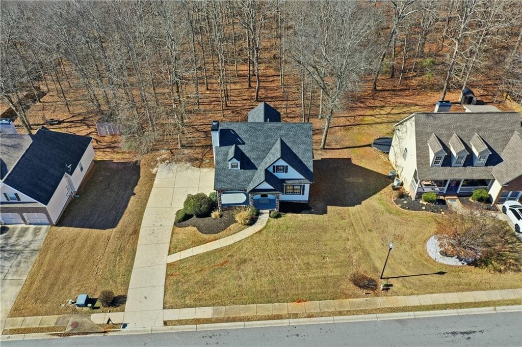 5975 Windsor Creek Drive, Douglasville, GA 30135 — most recent listing photo