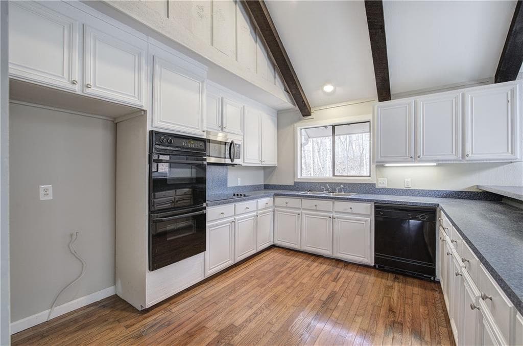 3 bedroom, 3 bathroom, 1,914 sq ft single family residence for sale at 30 Tamarack Court, Jasper, GA 30143 — photo 10