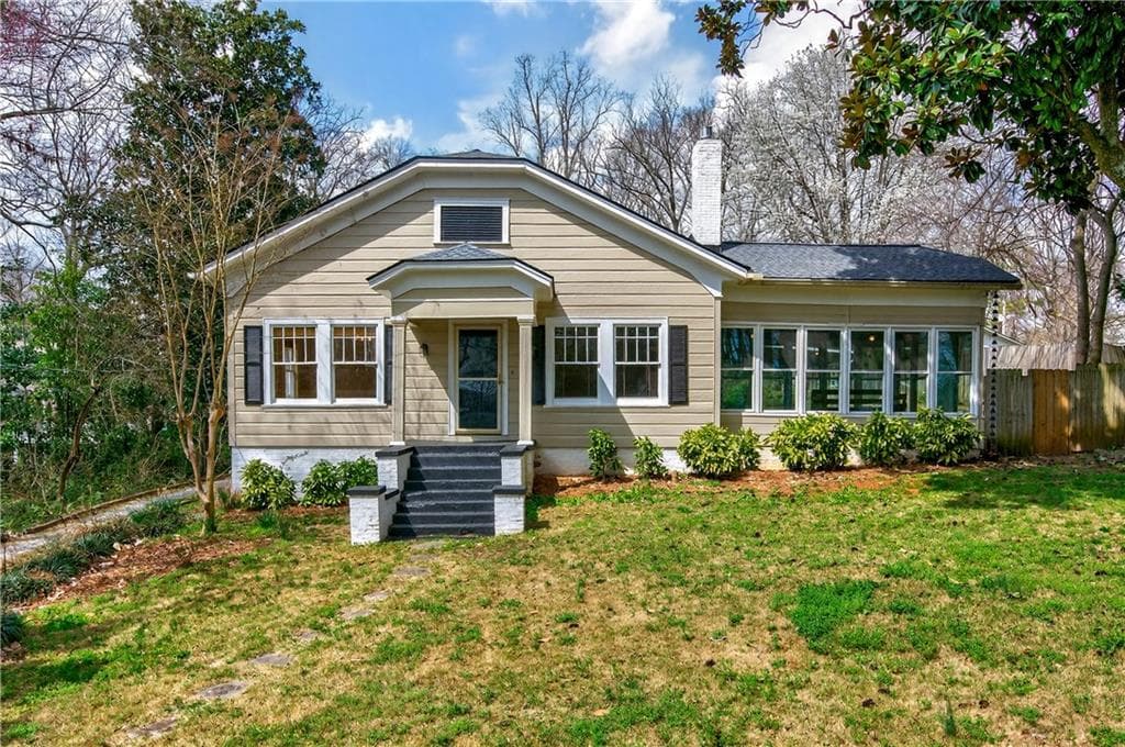 304 E Jackson Street, Buford, GA 30518 — most recent listing photo