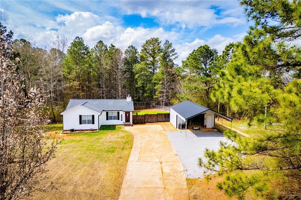 3 bedroom, 2 bathroom single family residence sold at 475 Rance Foster Road, Bowdon, GA 30108
