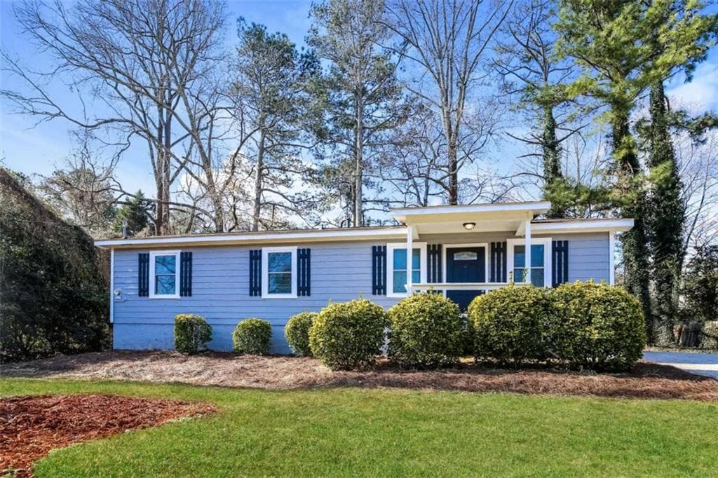 3 bedroom, 2 bathroom, 1,120 sq ft single family residence for sale at 781 Brighton Drive, Lawrenceville, GA 30043