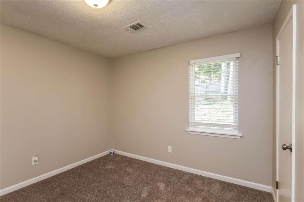 3 bedroom, 2 bathroom, 1,120 sq ft single family residence for sale at 781 Brighton Drive, Lawrenceville, GA 30043 — photo 7