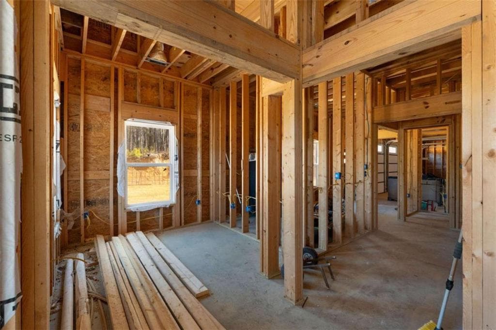 7 bedroom, 7 bathroom, 4,070 sq ft single family residence under contract at 1481 Potash Road, Cedartown, GA 30125 — photo 6
