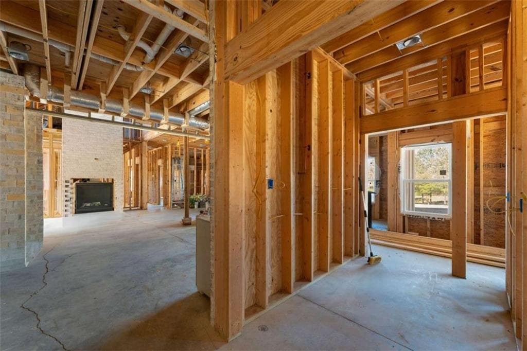 7 bedroom, 7 bathroom, 4,070 sq ft single family residence under contract at 1481 Potash Road, Cedartown, GA 30125 — photo 8