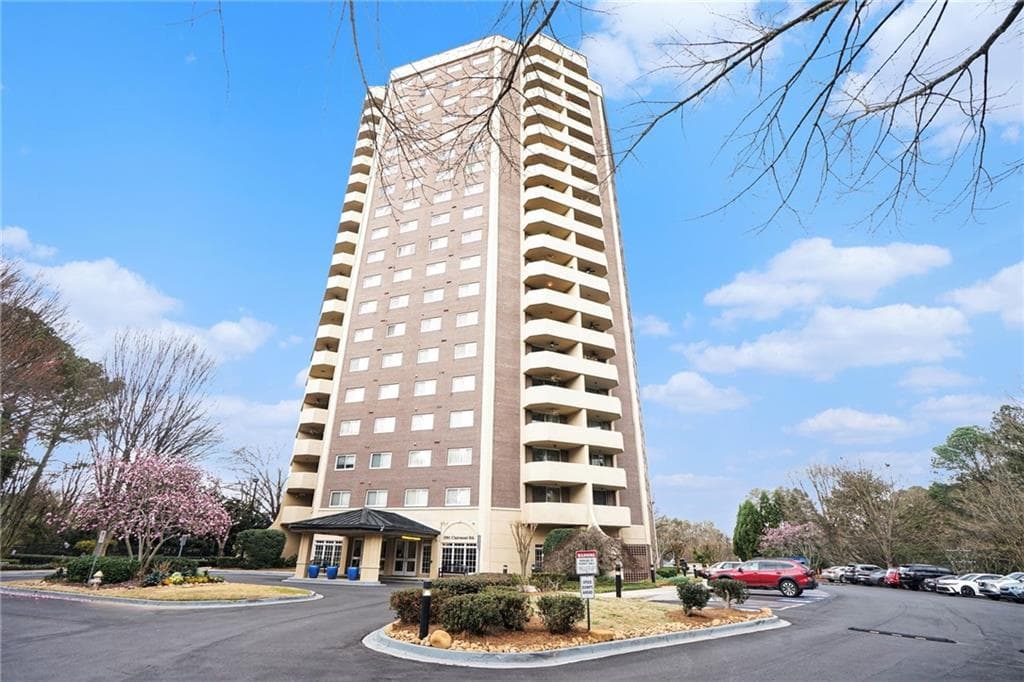 1501 Clairmont Road 1319, Decatur, GA 30033 — most recent listing photo