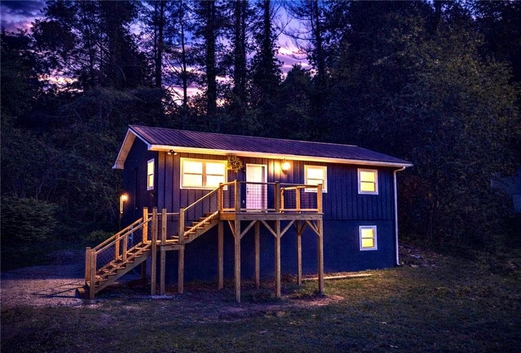 3 bedroom, 2 bathroom single family residence sold at 230 Pisgah Road, Other-North Carolina, NC 28901