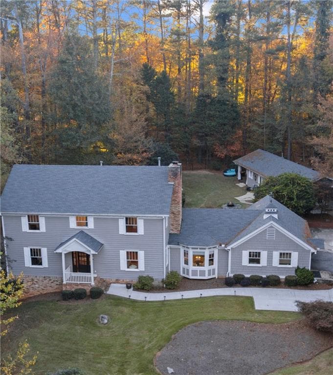 5 bedroom, 4 bathroom, 4,807 sq ft single family residence for rent at 1532 Huntingdon Trail, Atlanta, GA 30350 for $6,000 a month — photo 1 of 66