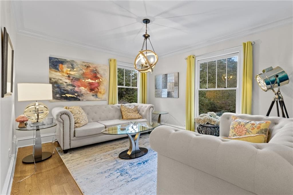 5 bedroom, 4 bathroom, 4,807 sq ft single family residence for rent at 1532 Huntingdon Trail, Atlanta, GA 30350 for $6,000 a month — photo 9