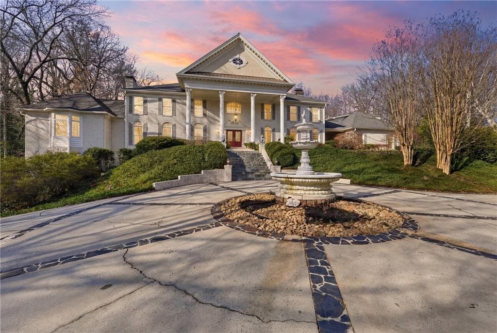 7 bedroom, 9 bathroom, 10,550 sq ft single family residence sold at 5695 Glen Errol Road, Sandy Springs, GA 30327