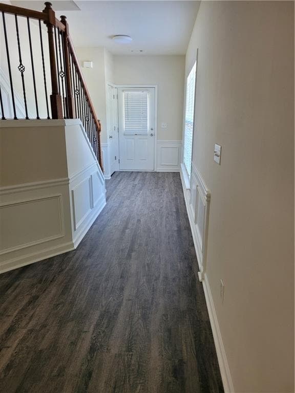 3 bedroom, 3 bathroom, 1,720 sq ft townhouse under contract at 2114 Hailston Drive, Duluth, GA 30097 — photo 2