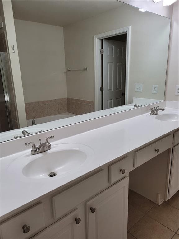 3 bedroom, 3 bathroom, 1,720 sq ft townhouse under contract at 2114 Hailston Drive, Duluth, GA 30097 — photo 10