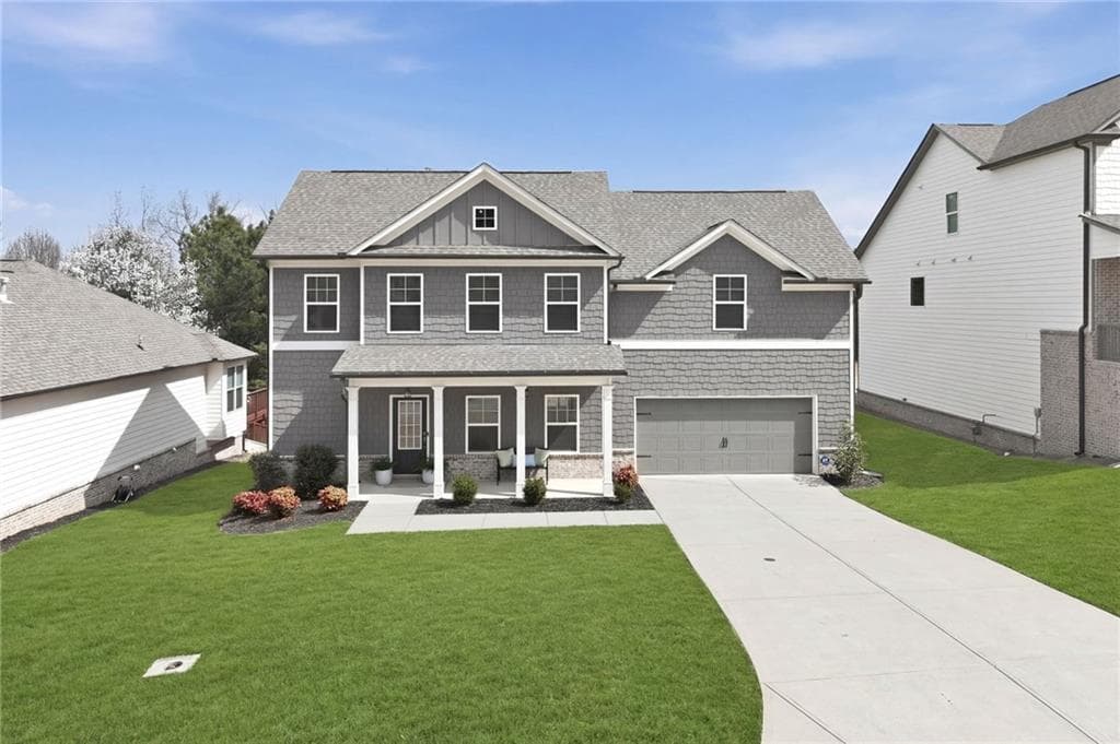 4 bedroom, 3 bathroom, 2,281 sq ft single family residence under contract at 2673 Limestone Creek Drive, Gainesville, GA 30501