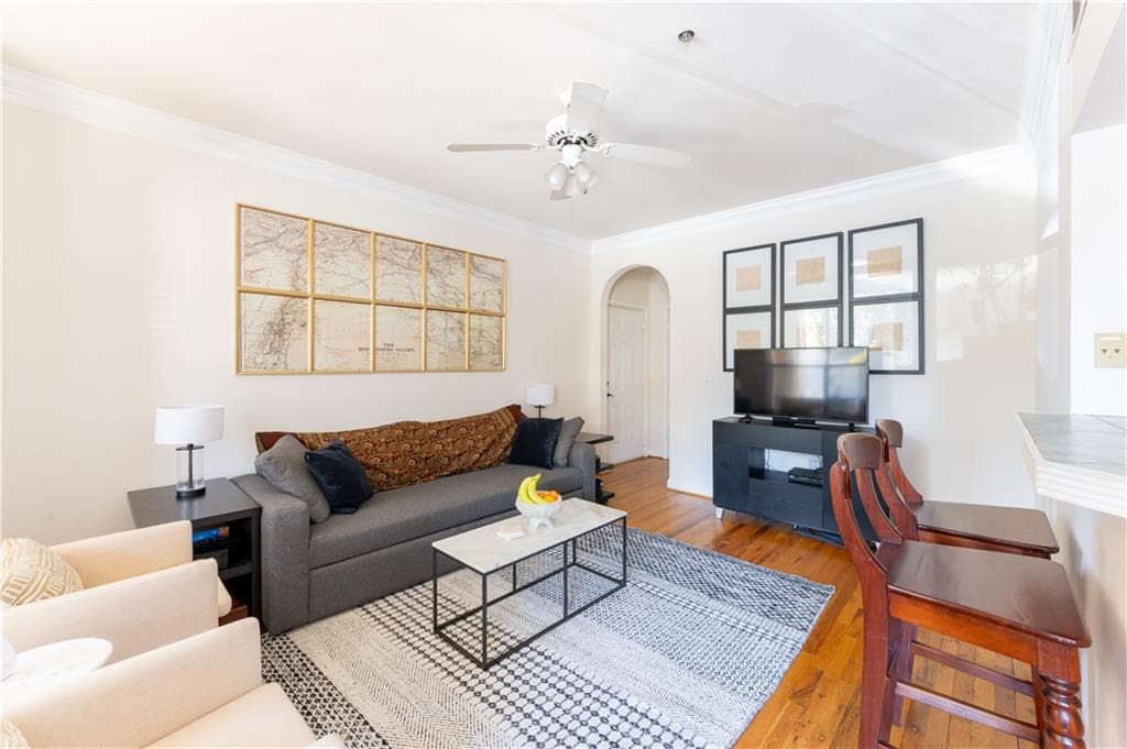 2 bedroom, 2 bathroom, 1,402 sq ft condominium for rent at 3777 Peachtree Road 512, Brookhaven, GA 30319 for $2,000 a month — photo 2