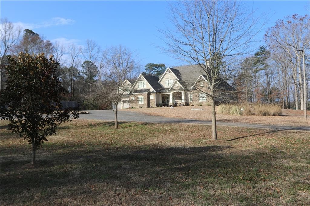 4 bedroom, 6 bathroom, 5,315 sq ft single family residence for sale at 3251 Lenora Church Road, Snellville, GA 30039 — photo 2