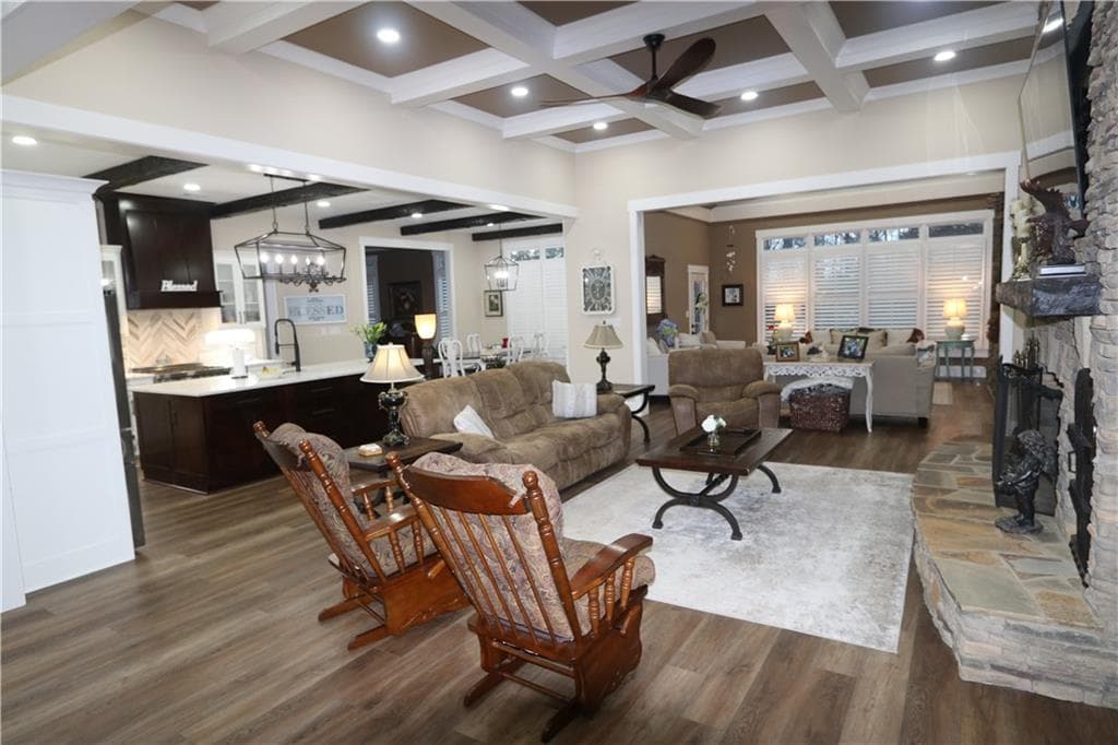 4 bedroom, 6 bathroom, 5,315 sq ft single family residence for sale at 3251 Lenora Church Road, Snellville, GA 30039 — photo 7
