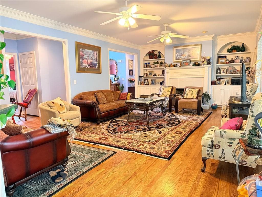 6 bedroom, 5 bathroom, 5,530 sq ft single family residence for sale at 2100 Skyland Cove Lane, Snellville, GA 30078 — photo 5