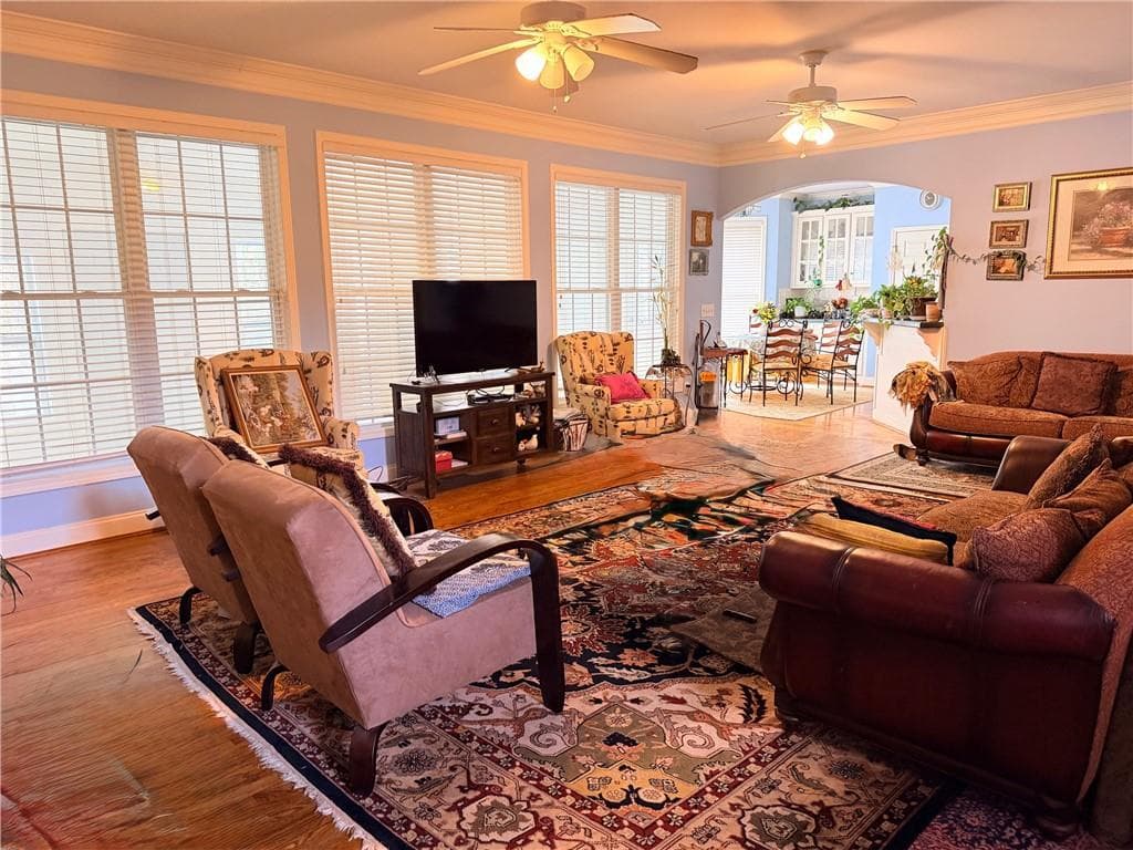 6 bedroom, 5 bathroom, 5,530 sq ft single family residence for sale at 2100 Skyland Cove Lane, Snellville, GA 30078 — photo 6