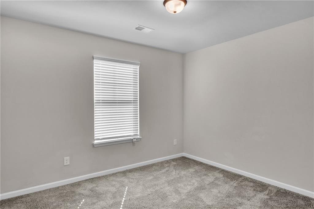 4 bedroom, 3 bathroom, 2,184 sq ft single family residence for sale at 11608 Winston Drive, Hampton, GA 30228 — photo 8