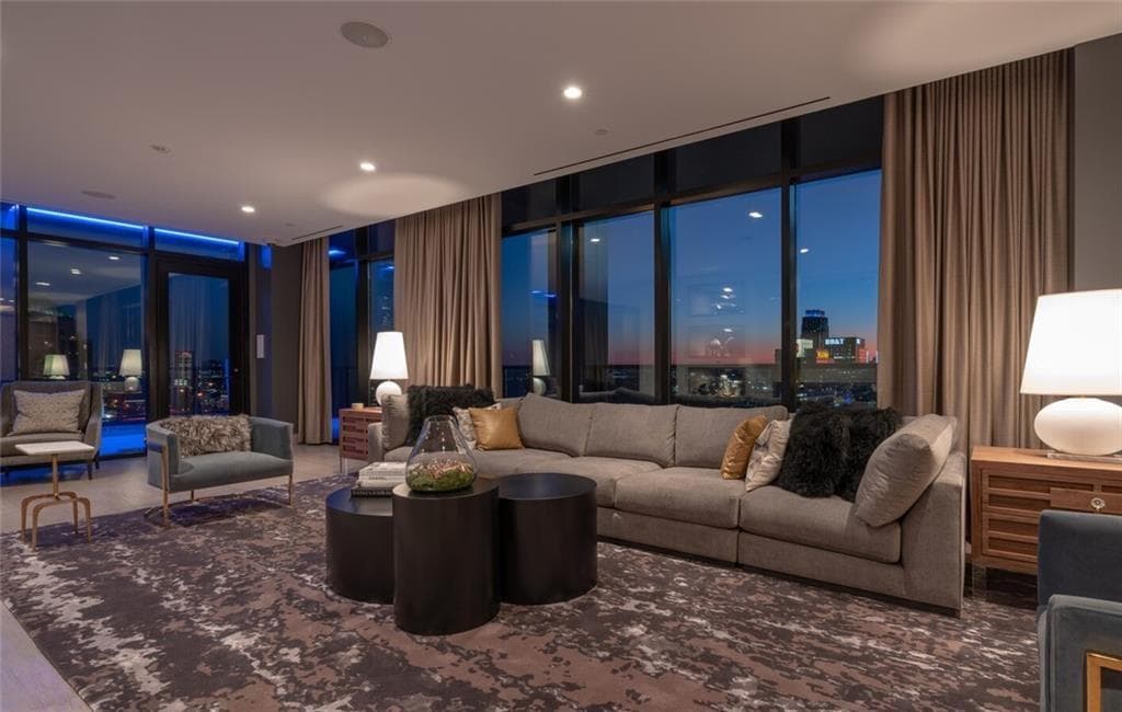 1 bedroom, 1 bathroom, 781 sq ft apartment for rent at 1400 W Peachtree Street A3, Atlanta, GA 30309 for $2,336 a month — photo 4