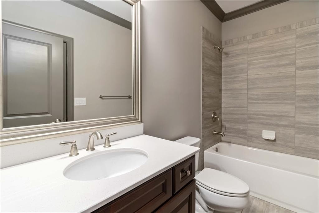 4 bedroom, 4 bathroom, 2,807 sq ft townhouse for sale at 1437 Druid Manor Boulevard, Atlanta, GA 30329 — photo 8