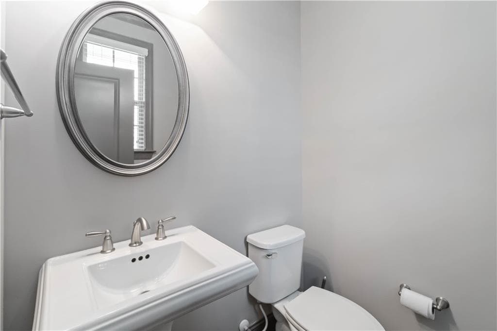 4 bedroom, 4 bathroom, 2,807 sq ft townhouse for sale at 1437 Druid Manor Boulevard, Atlanta, GA 30329 — photo 10