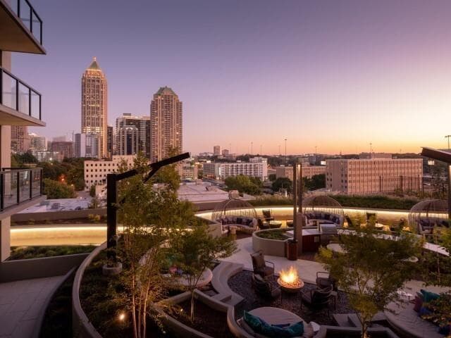 2 bedroom, 2 bathroom, 994 sq ft apartment for rent at 1400 W Peachtree Street B3, Atlanta, GA 30309 for $2,657 a month — photo 3