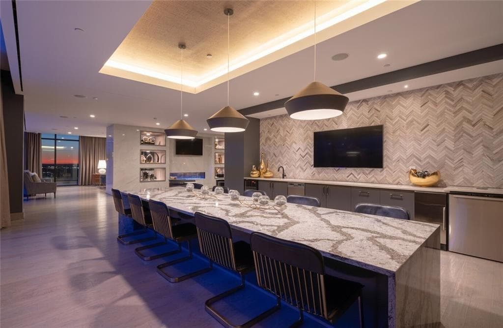1 bedroom, 1 bathroom, 610 sq ft apartment for rent at 1400 W Peachtree Street Studio, Atlanta, GA 30309 for $1,955 a month — photo 5