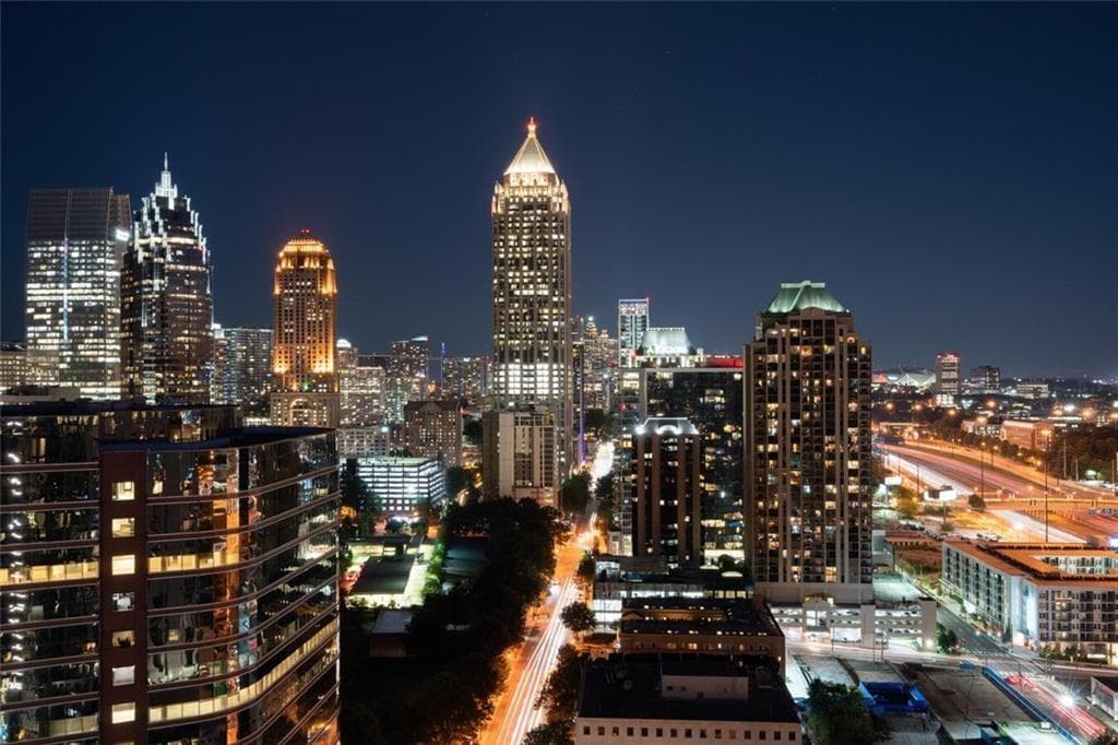 1 bedroom, 1 bathroom, 610 sq ft apartment for rent at 1400 W Peachtree Street Studio, Atlanta, GA 30309 for $1,955 a month — photo 9