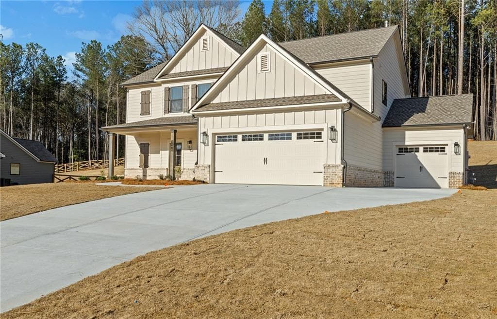 4 bedroom, 3 bathroom, 2,904 sq ft single family residence for sale at 1175 Cherry Bark Court, Loganville, GA 30052 — photo 5