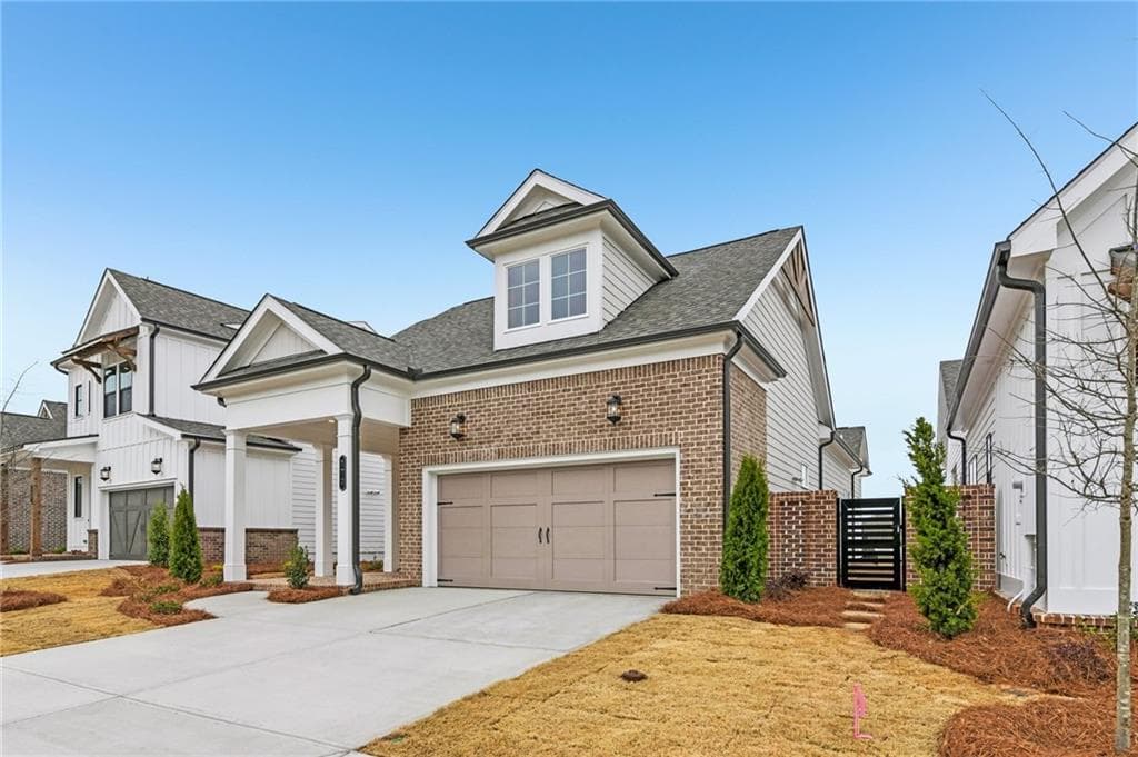 2 bedroom, 3 bathroom, 1,528 sq ft single family residence for sale at 172 Herring Drive, Hoschton, GA 30548