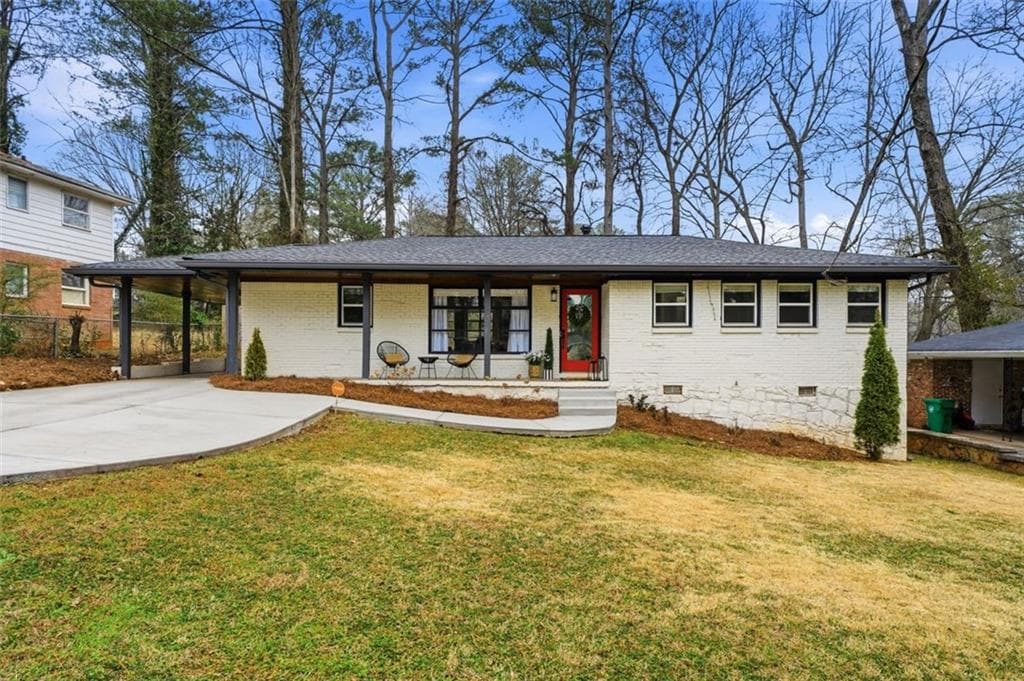 3 bedroom, 3 bathroom, 1,371 sq ft single family residence sold at 3470 Glensford Drive, Decatur, GA 30032