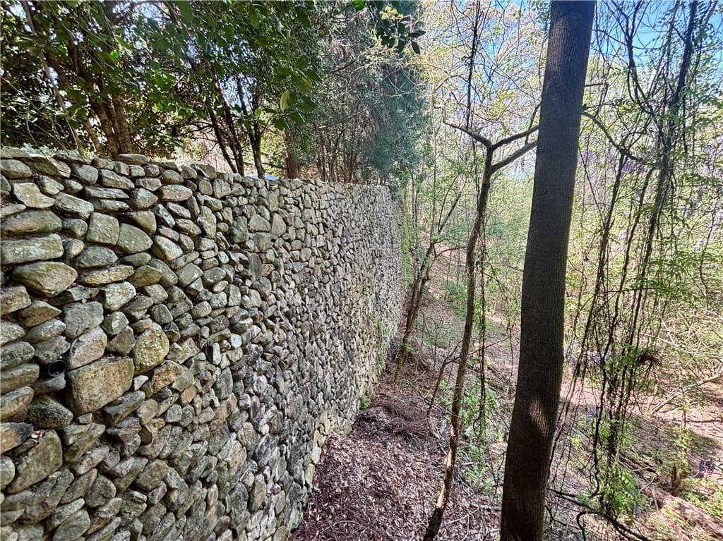 3 bedroom, 4 bathroom other for sale at 2100 West Wesley Road, Atlanta, GA 30327 — photo 9