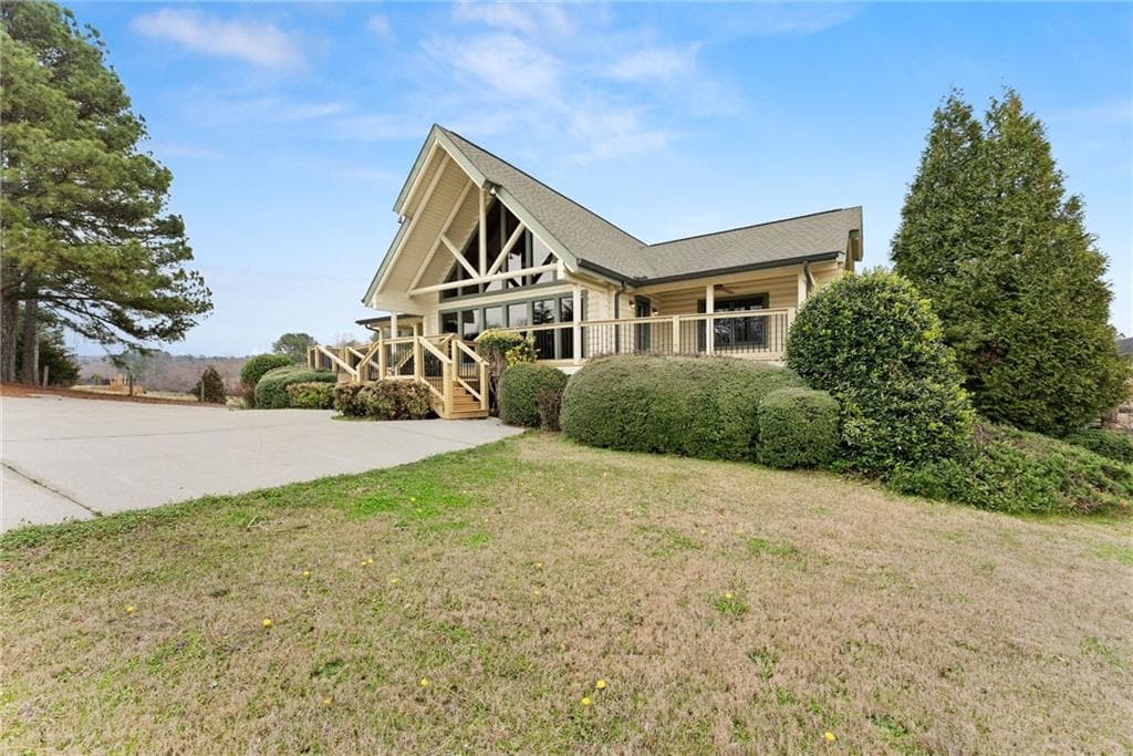 5 bedroom, 4 bathroom, 2,056 sq ft single family residence for sale at 40 Benton Road, Jefferson, GA 30549 — photo 3