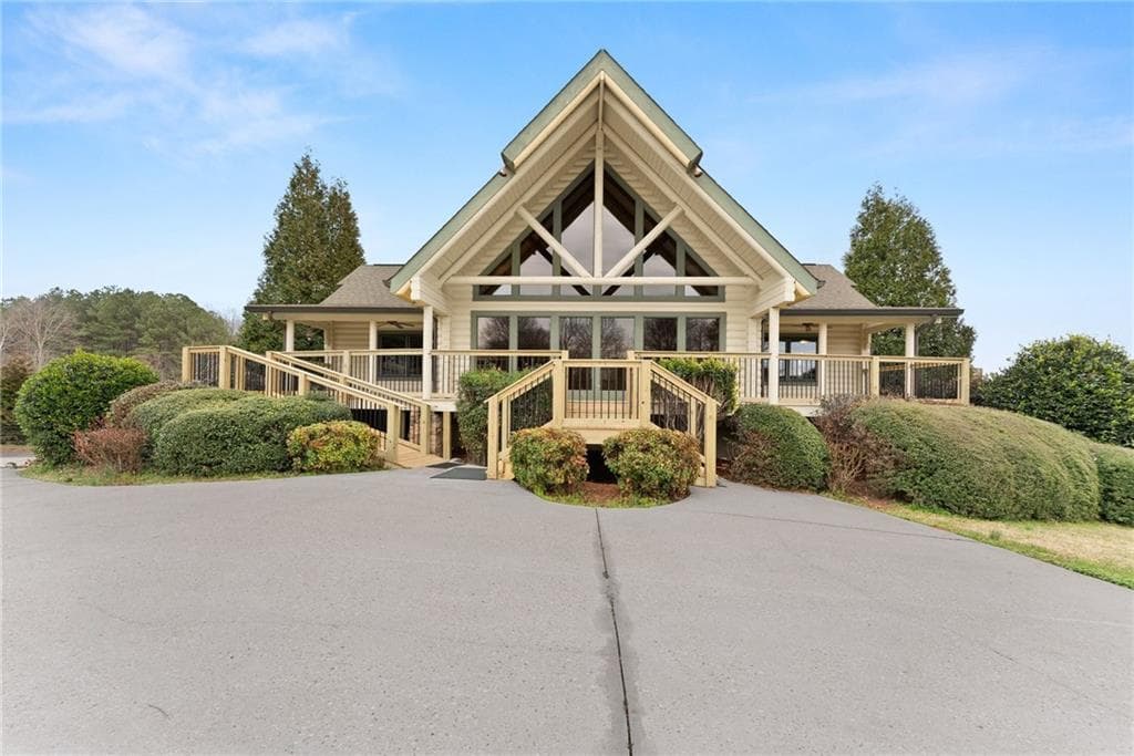 5 bedroom, 4 bathroom, 2,056 sq ft single family residence for sale at 40 Benton Road, Jefferson, GA 30549 — photo 4