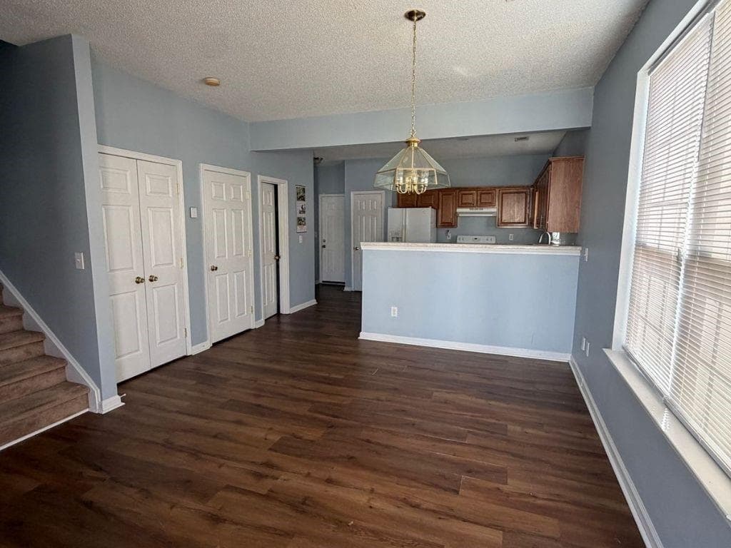 3 bedroom, 3 bathroom, 1,470 sq ft townhouse for sale at 2409 Brianna Drive, Hampton, GA 30228 — photo 10