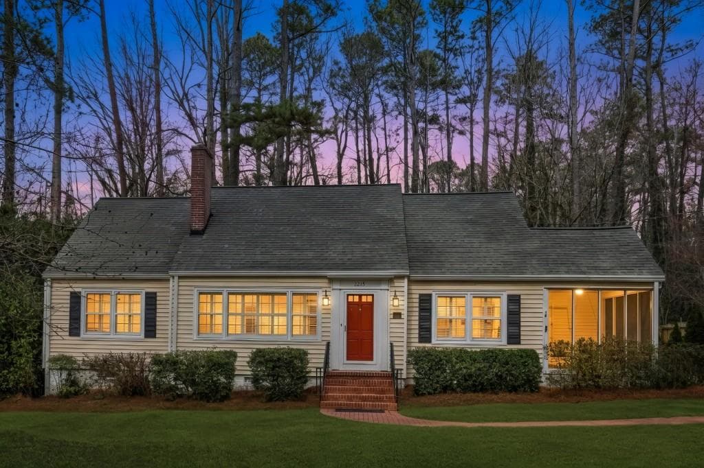 4 bedroom, 2 bathroom, 2,227 sq ft single family residence sold at 2215 Lyle Avenue, Atlanta, GA 30337
