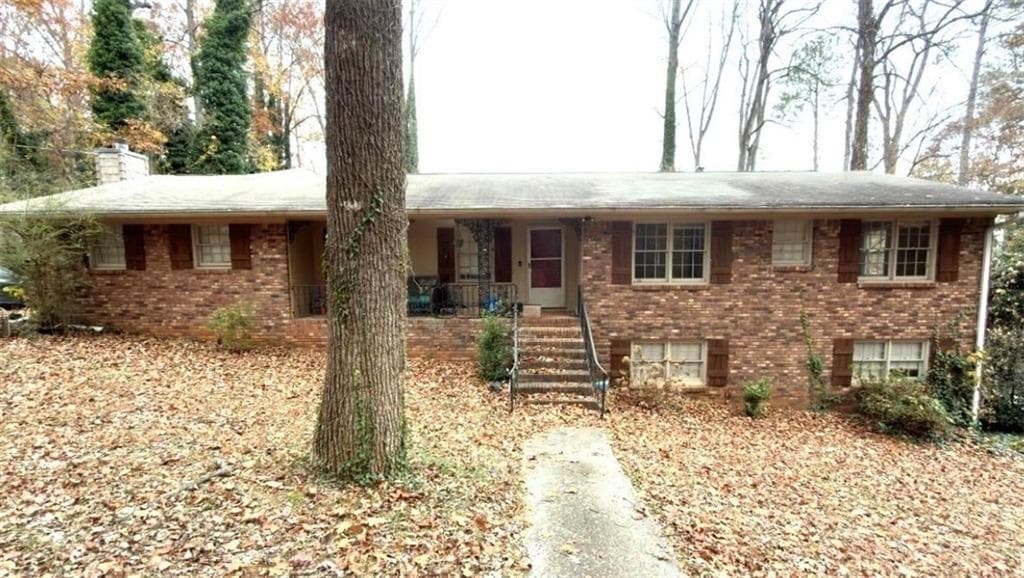 649 crest Drive, Lawrenceville, GA 30046 — most recent listing photo