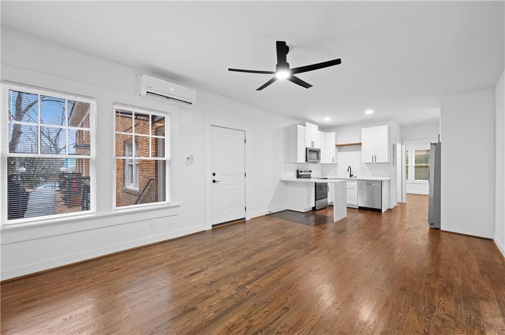 1 bedroom, 1 bathroom, 800 sq ft apartment for rent at 405 4th Street 7, Atlanta, GA 30308 for $1,650 a month — photo 4