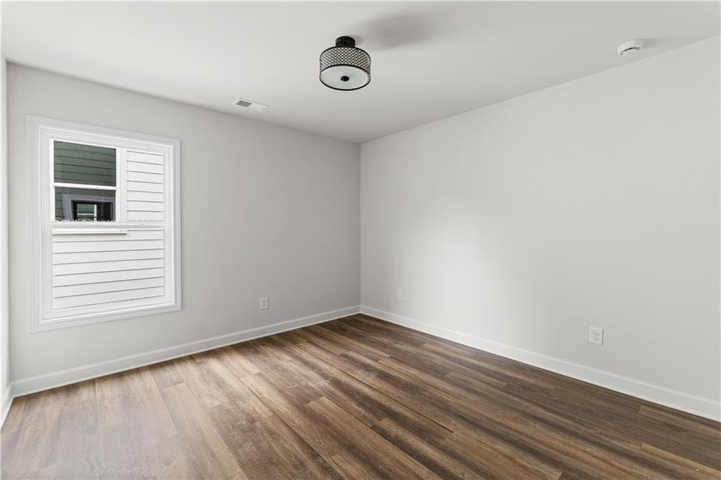 3 bedroom, 3 bathroom, 1,540 sq ft single family residence for sale at 3810 Cottage Circle, Clarkston, GA 30021 — photo 4