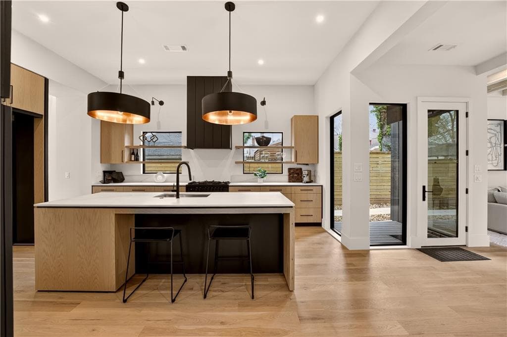 5 bedroom, 5 bathroom, 3,920 sq ft single family residence for sale at 787 Bonaventure Avenue, Atlanta, GA 30306 — photo 9