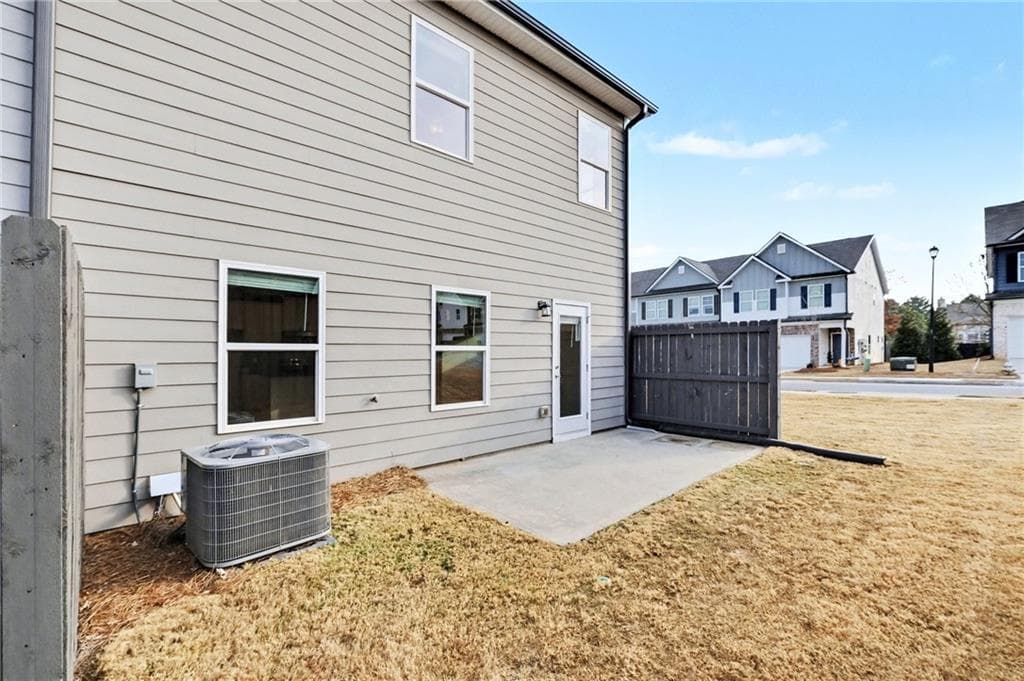 3 bedroom, 3 bathroom, 1,768 sq ft townhouse under contract at 4574 Bishops Lane, Oakwood, GA 30566 — photo 5