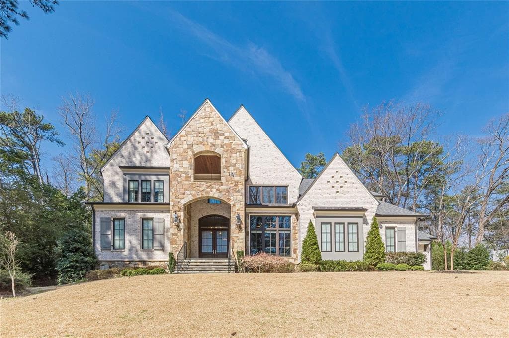 1104 Roxboro Drive, Atlanta, GA 30324 — most recent listing photo