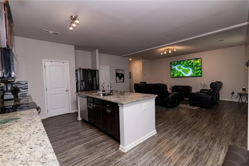 4 bedroom, 3 bathroom, 2,088 sq ft single family residence for sale at 4963 Hillstone Drive, Gainesville, GA 30504 — photo 10
