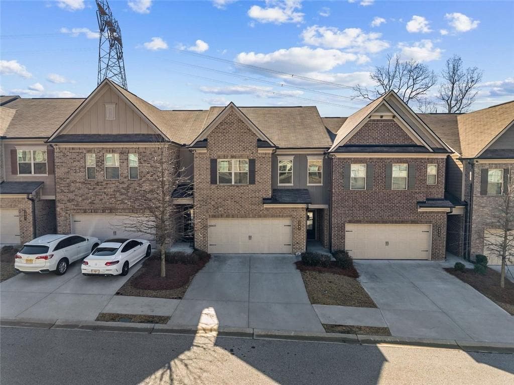 3 bedroom, 3 bathroom, 2,512 sq ft townhouse sold at 2787 Pearl Ridge Trace, Buford, GA 30519