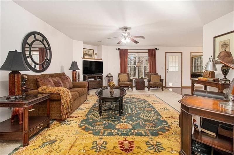 6 bedroom, 6 bathroom single family residence for sale at 490 Dorsey Road, Hampton, GA 30228 — photo 9